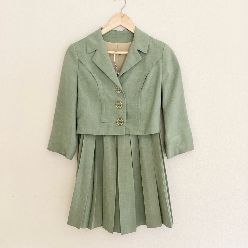 Roth Le Cover California by Caliday Vintage Green Pleated Skirt Set SZ 0-2